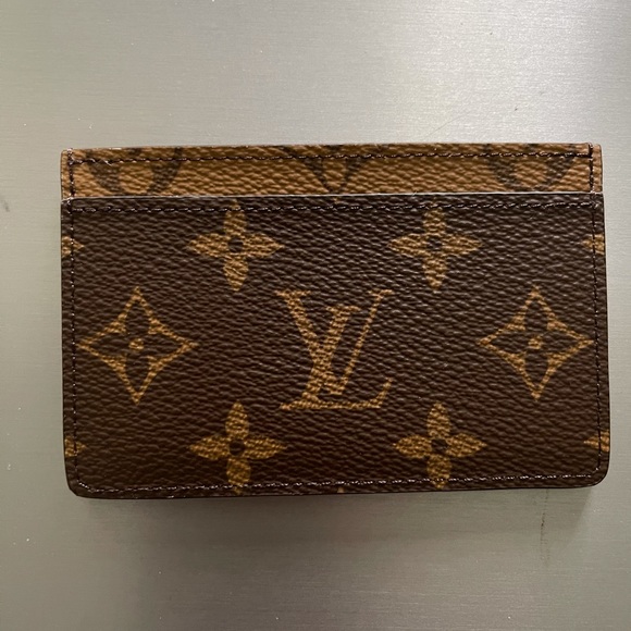 Louis Vuitton Reverse Monogram Card Holder - Picture 3 of 3